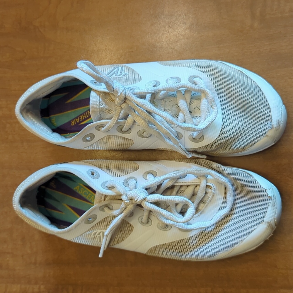 🛍️⭐ 2/$20- Varsity Ascend Cheer Sneakers